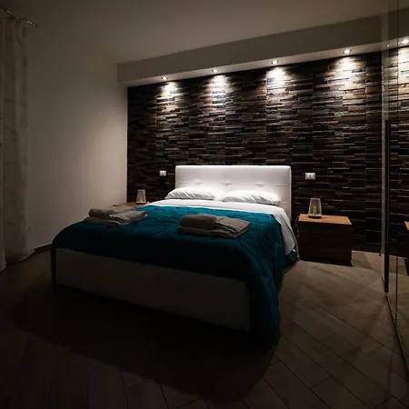 U Ventu Che Tira Casa Centro Storico Vicino Porto Wi Fi Holiday home