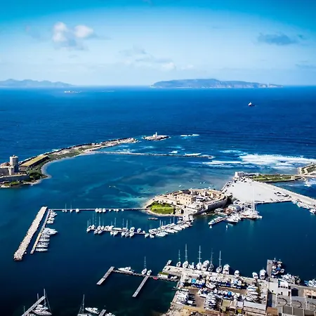 Casa vacanze U Ventu Che Tira Casa Centro Storico Vicino Porto Wi Fi *