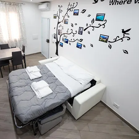 U Ventu Che Tira Casa Centro Storico Vicino Porto Wi Fi Holiday home Trapani